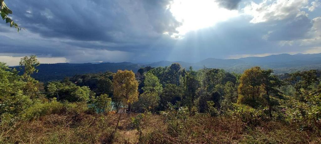 Westernghats Homestay Мадикери Экстерьер фото